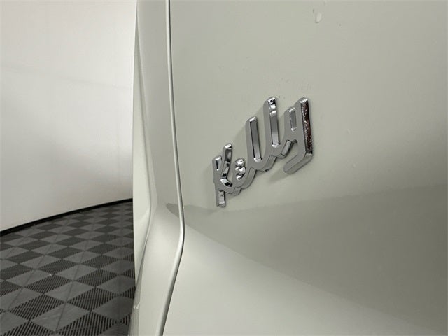 2023 Nissan Pathfinder SL Premium Package