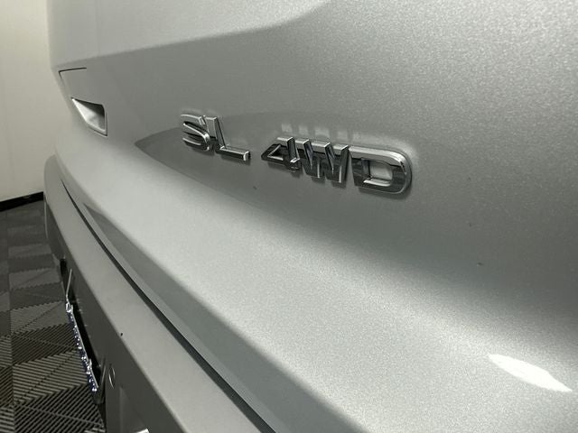 2023 Nissan Pathfinder SL Premium Package