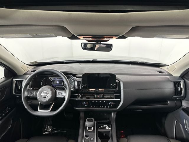 2023 Nissan Pathfinder SL Premium Package