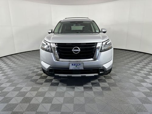 2023 Nissan Pathfinder SL Premium Package
