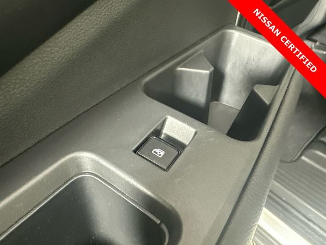2023 Nissan Pathfinder SL Premium Package