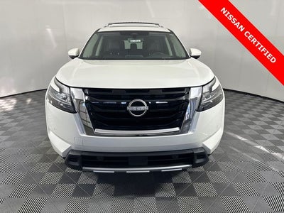 2023 Nissan Pathfinder SL Premium Package