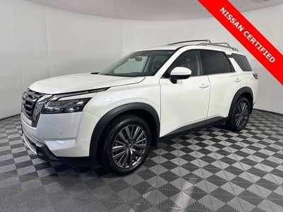 2023 Nissan Pathfinder SL Premium Package
