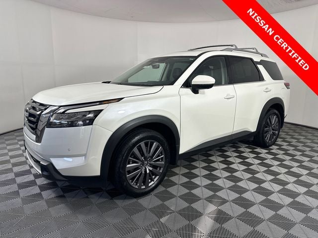2023 Nissan Pathfinder SL Premium Package