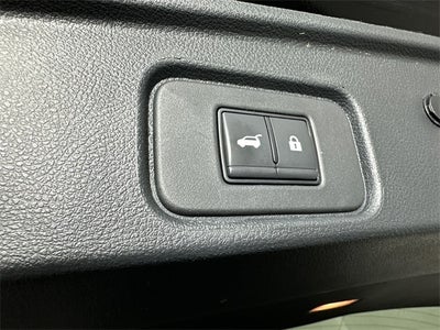 2023 Nissan Pathfinder SL Premium Package