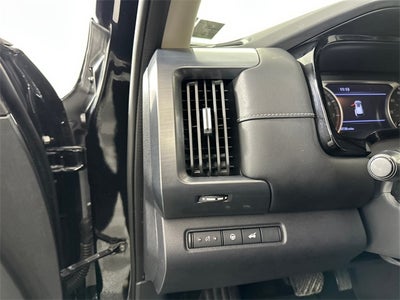 2023 Nissan Pathfinder SL Premium Package