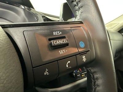 2023 Nissan Pathfinder SL Premium Package