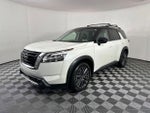 2023 Nissan Pathfinder SL Premium Package