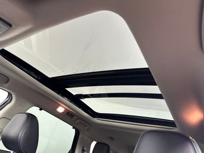 2023 Nissan Pathfinder SL Premium Package
