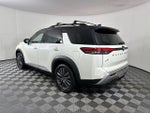 2023 Nissan Pathfinder SL Premium Package