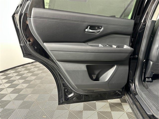 2023 Nissan Pathfinder SL Premium Package