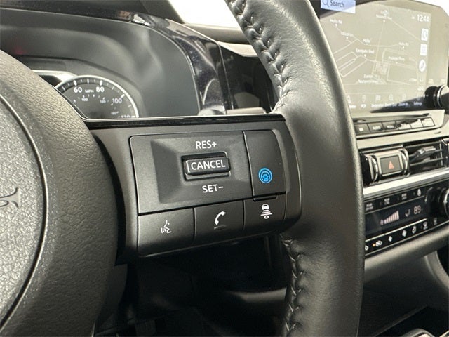 2023 Nissan Pathfinder SL Premium Package