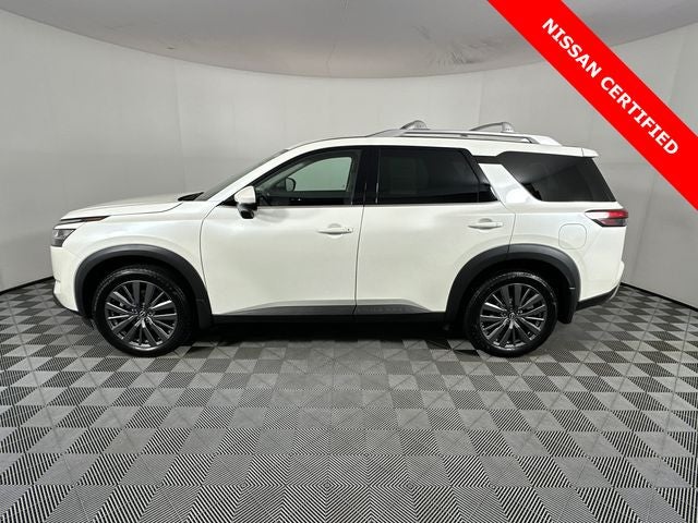 2024 Nissan Pathfinder SL Premium Package