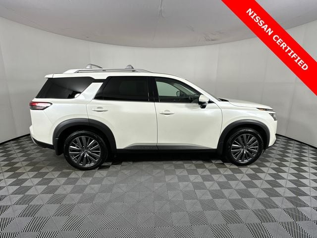 2024 Nissan Pathfinder SL Premium Package