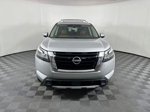 2023 Nissan Pathfinder Platinum Captain Chairs Package