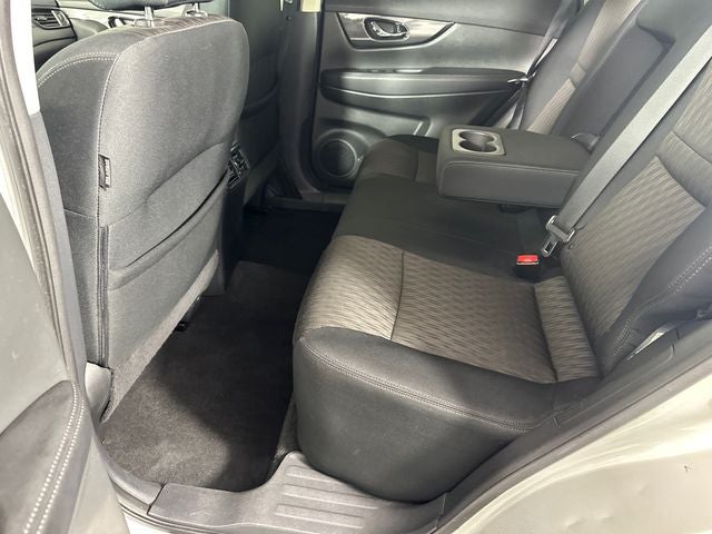 2017 Nissan Rogue Hybrid SV