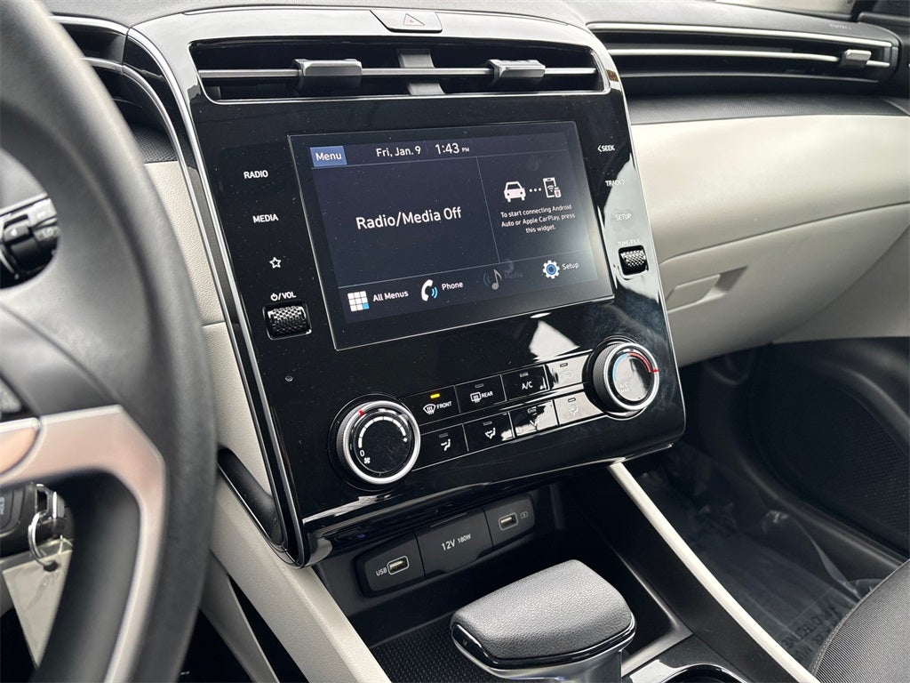 2024 Hyundai TUCSON SE