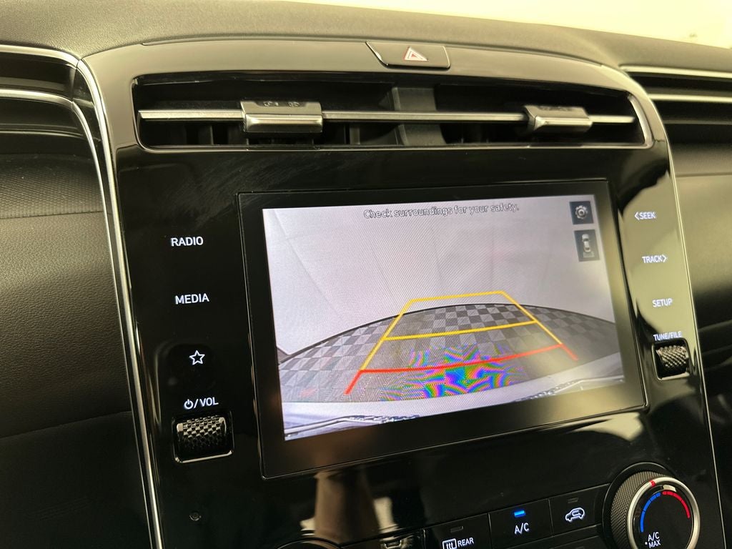 2024 Hyundai TUCSON SE