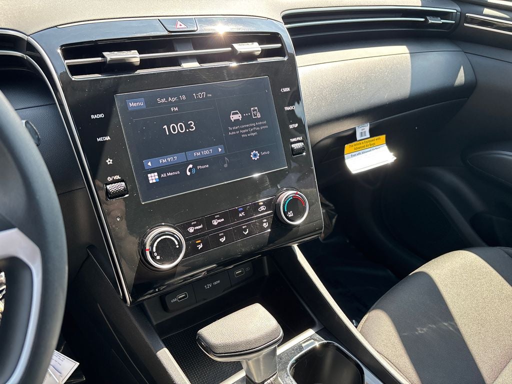 2024 Hyundai TUCSON SE