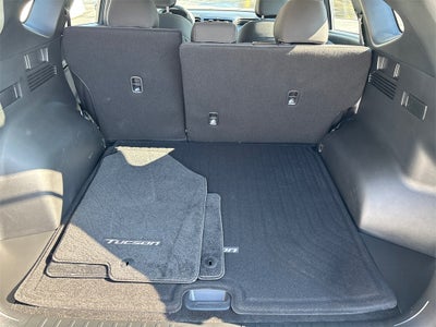 2024 Hyundai TUCSON SE