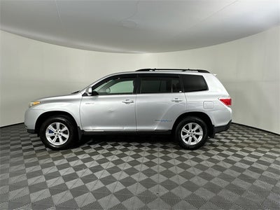 2011 Toyota Highlander SE