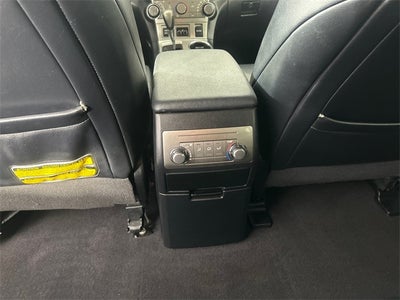 2011 Toyota Highlander SE