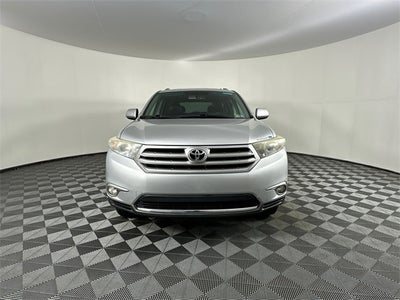 2011 Toyota Highlander SE