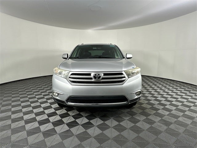 2011 Toyota Highlander SE