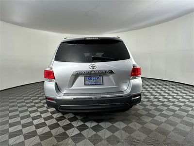 2011 Toyota Highlander SE