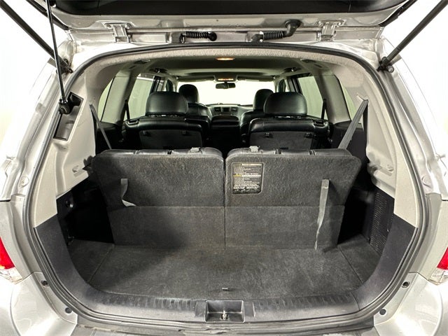 2011 Toyota Highlander SE