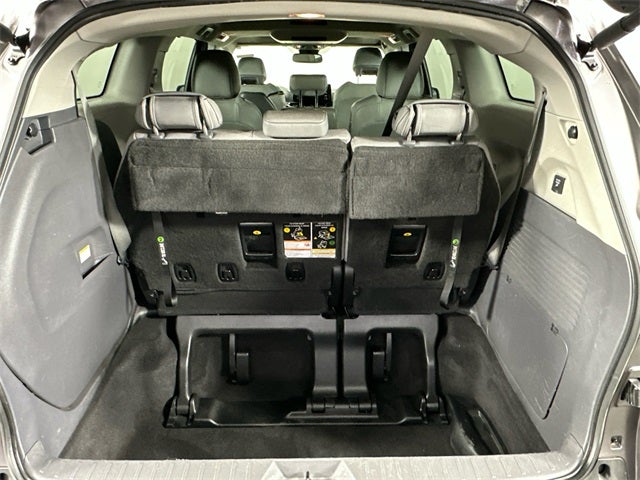 2022 Toyota Sienna XLE 8 Passenger