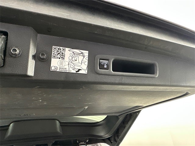 2022 Toyota Sienna XLE 8 Passenger