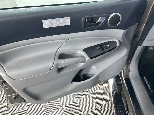 2015 Toyota Tacoma Base V6