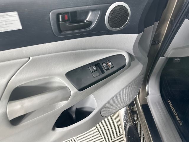 2015 Toyota Tacoma Base V6