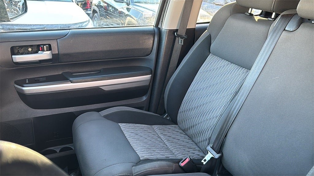 2016 Toyota Tundra SR5