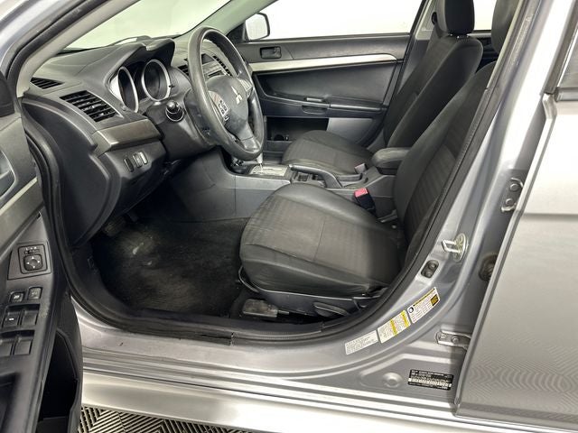 2013 Mitsubishi Lancer ES