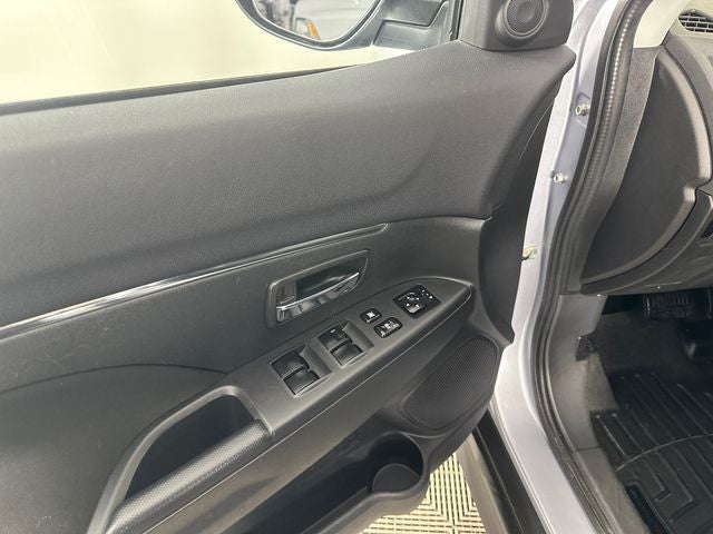 2017 Mitsubishi Outlander Sport 2.0 ES