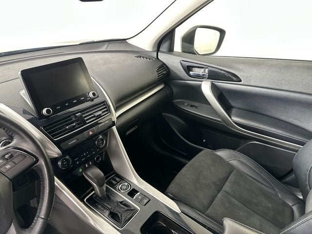2023 Mitsubishi Eclipse Cross SE