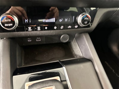 2022 Mitsubishi Outlander ES