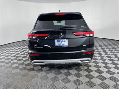 2022 Mitsubishi Outlander SEL