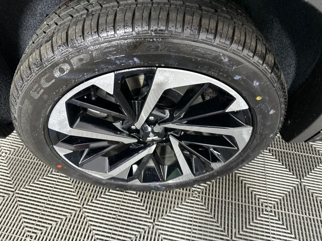2025 Mitsubishi Outlander PHEV SEL