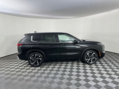 2025 Mitsubishi Outlander PHEV SEL