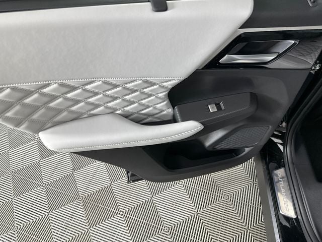 2025 Mitsubishi Outlander PHEV SEL