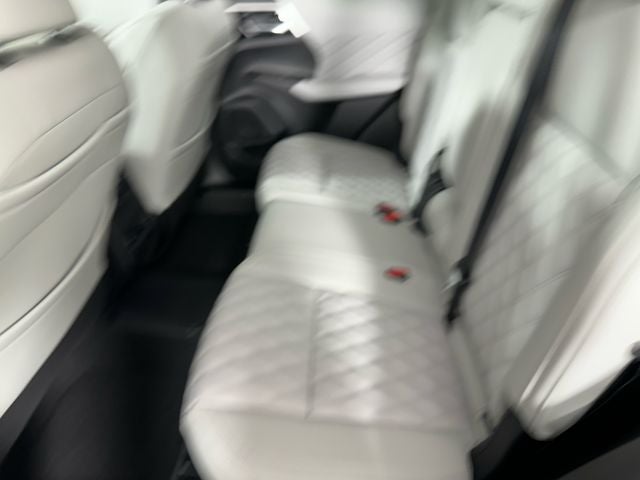 2025 Mitsubishi Outlander PHEV SEL