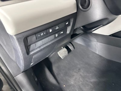 2025 Mitsubishi Outlander PHEV SEL