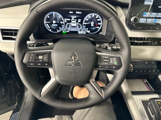 2025 Mitsubishi Outlander PHEV SEL