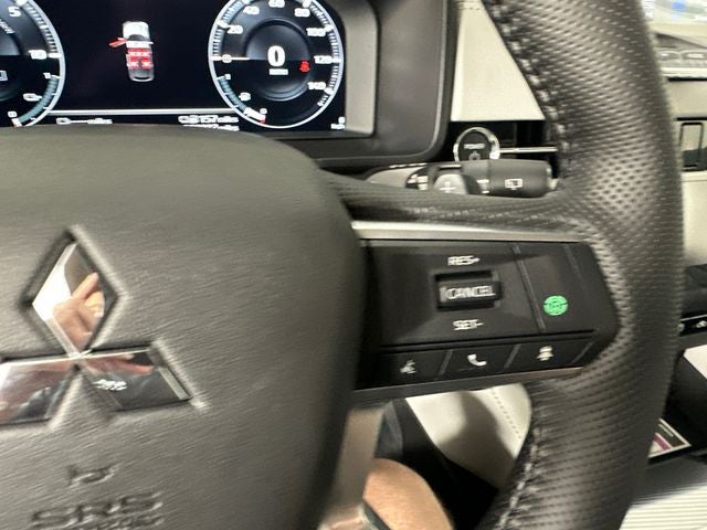 2025 Mitsubishi Outlander PHEV SEL