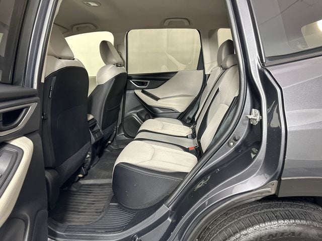 2022 Subaru Forester Base