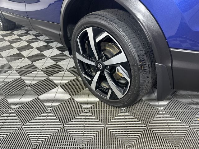 2022 Nissan Rogue Sport SL Premium Package