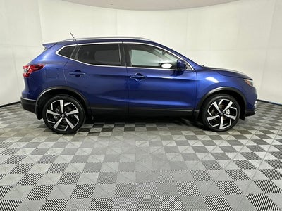 2022 Nissan Rogue Sport SL Premium Package